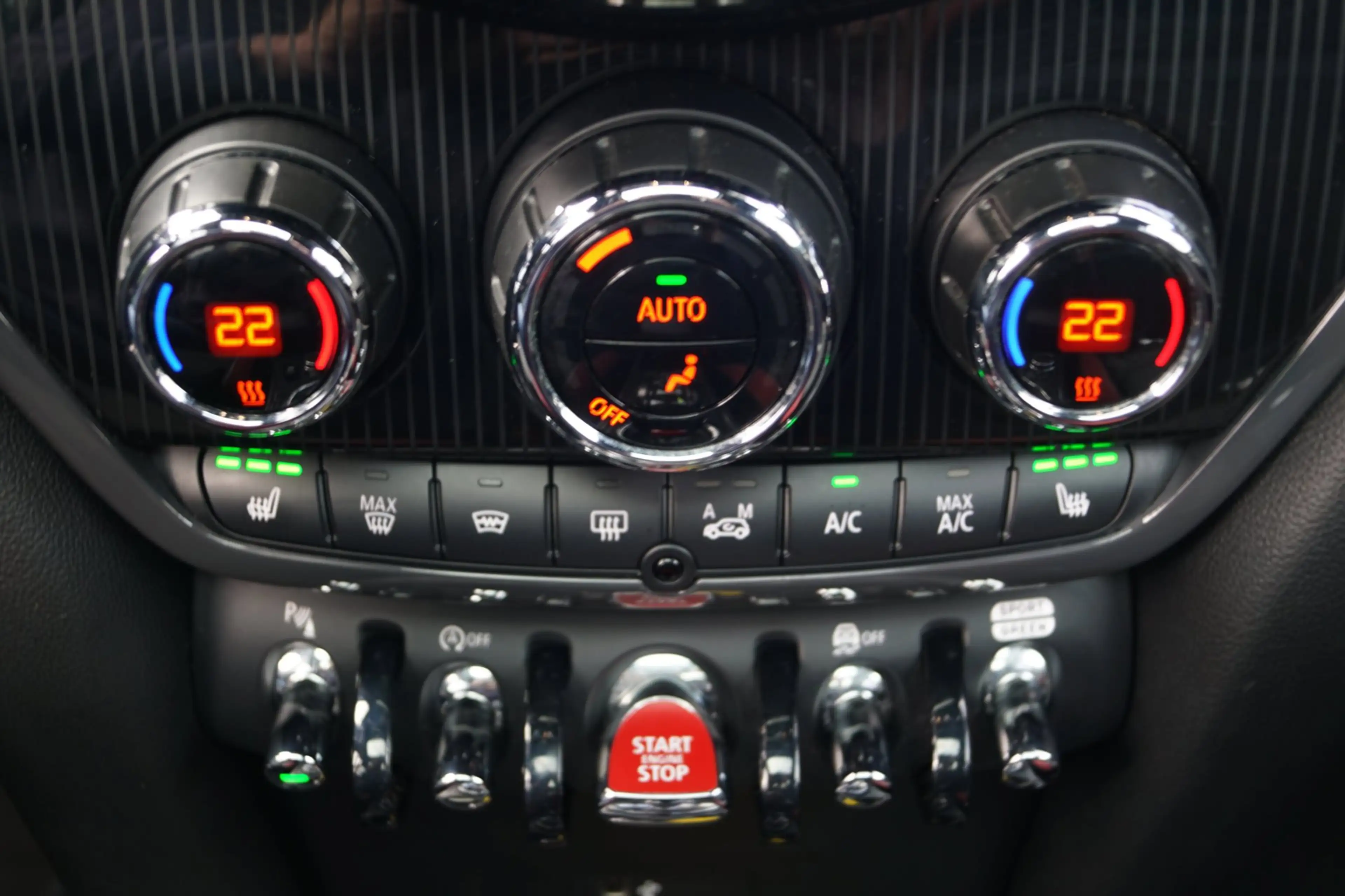 MINI John Cooper Works Countryman 2.0 ALL4 Chili Autom Panodak Leder/Alcantara Navi — photo 16