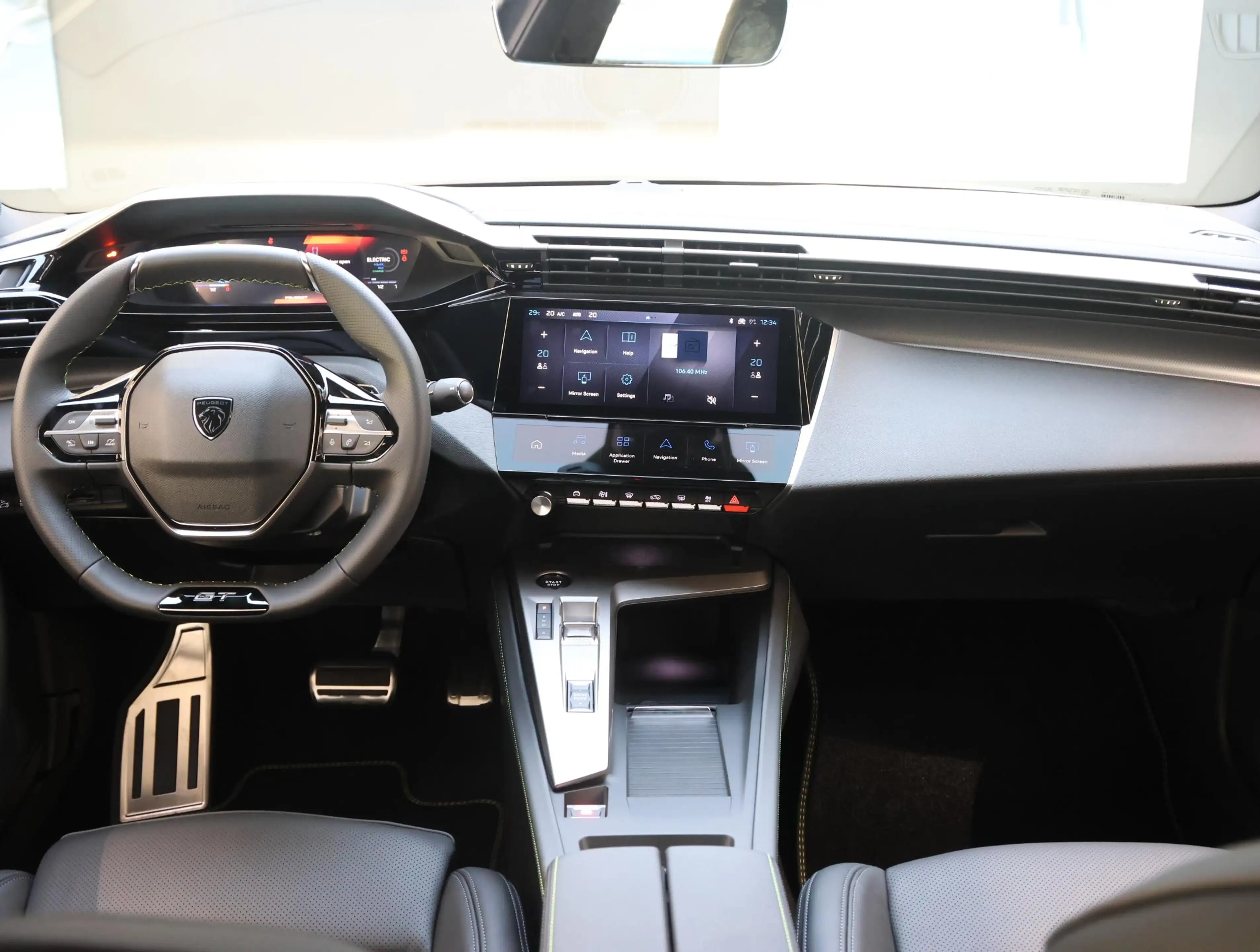 Peugeot 408 GT Exclusive Plug-In Hybrid 240 pk Automaat | Voor — photo 13
