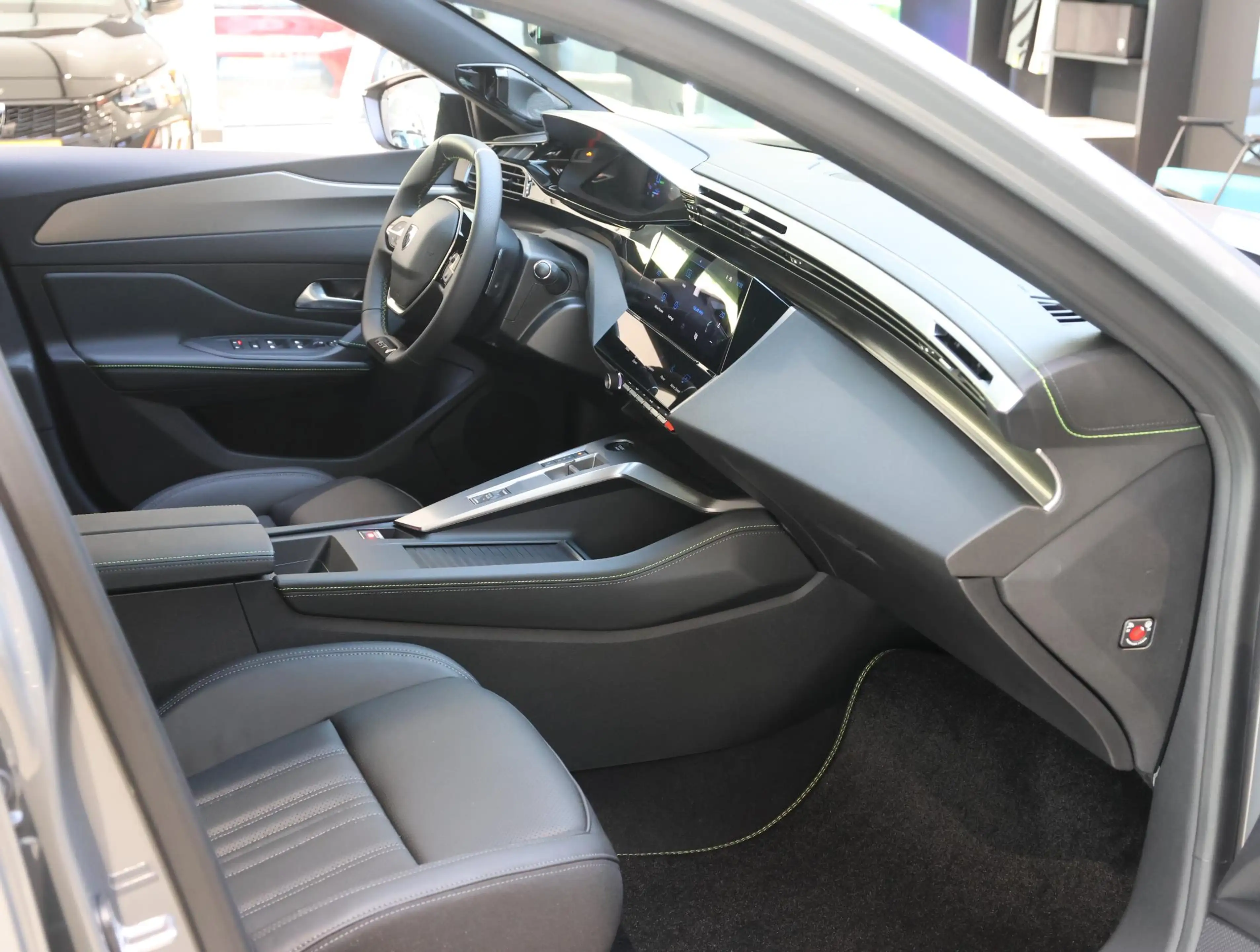 Peugeot 408 GT Exclusive Plug-In Hybrid 240 pk Automaat | Voor — photo 8