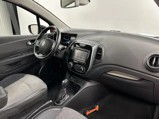 Renault Captur view 12