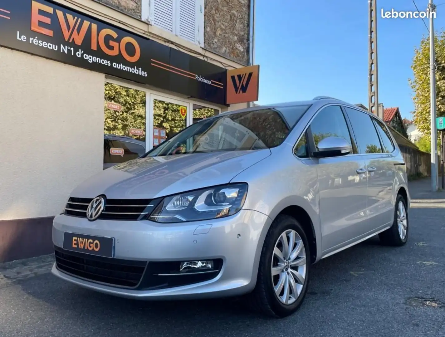 Volkswagen Sharan 2.0 TDI 150Ch CARAT 7 PL TOIT OUVRANT SIEGES CUIR ELECTRIQUES HAYON MAIN LIBR... Gris - 1