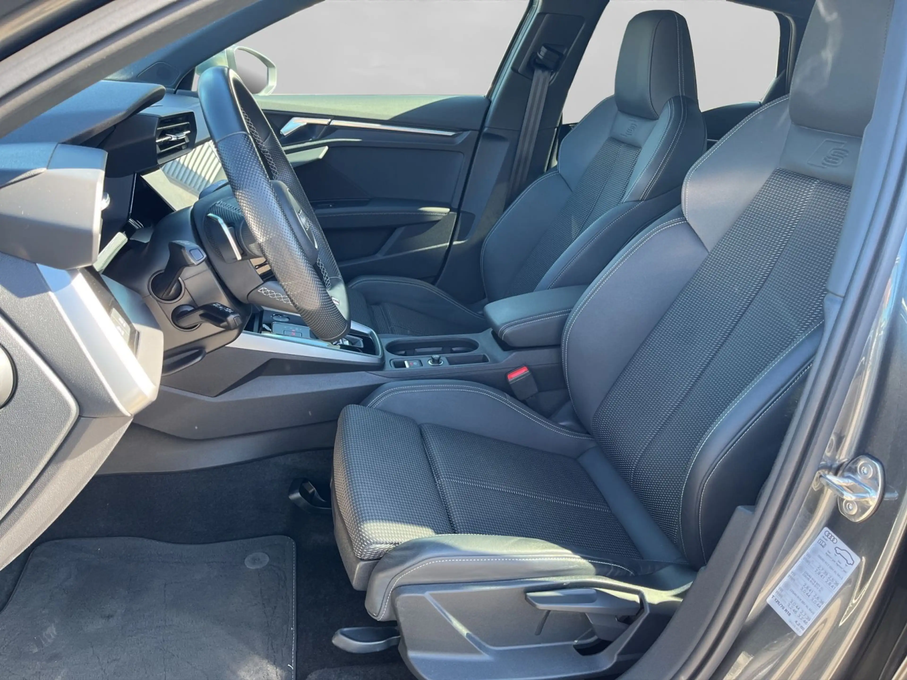 Audi S3 Pano+LED+Navi+ACC+Kamera — photo 12