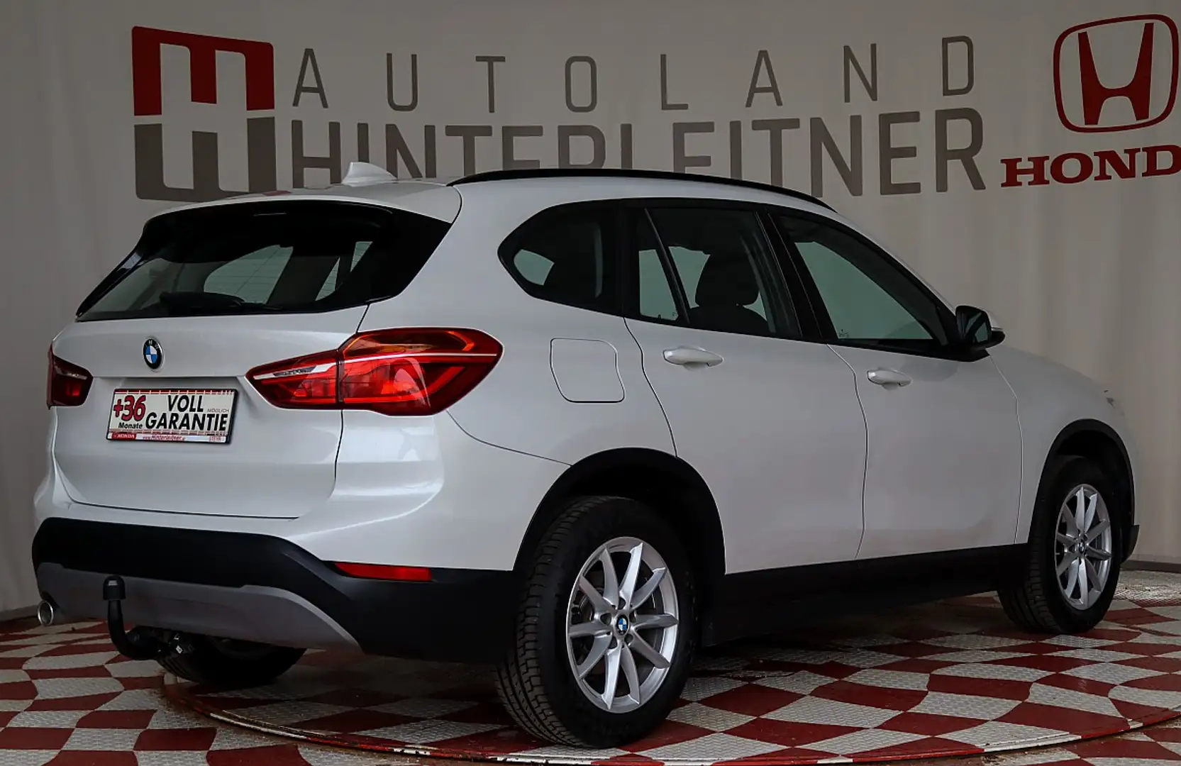 BMW X1 sDrive NAVI AHV PANORAMA Bianco - 2