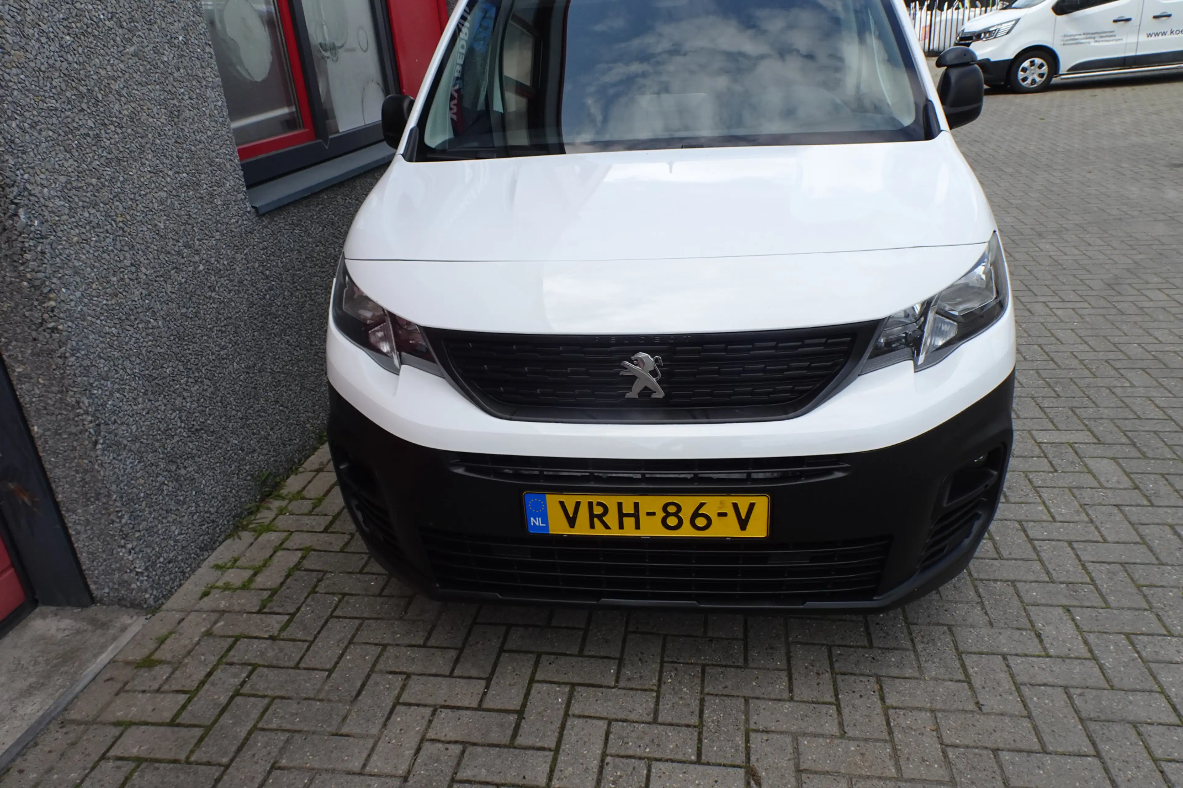 Peugeot Partner 1.5 BlueHDI Premium airco camera cruis trekhaak — photo 15