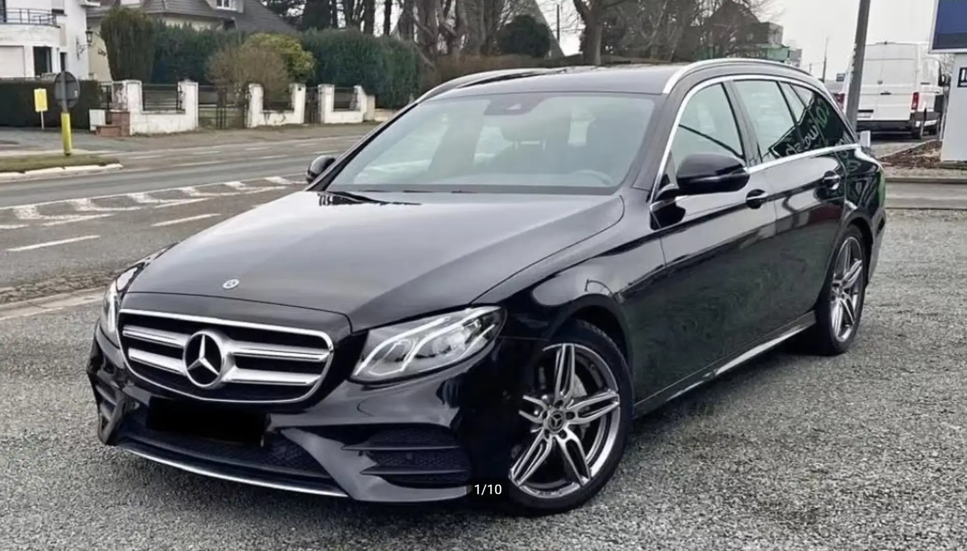 Mercedes-Benz E 220 E 220 d 4Matic T 9G-TRONIC AMG Line Noir - 1