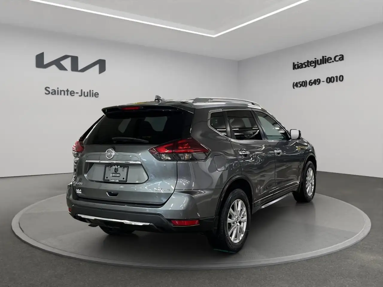 Nissan Rogue снимка Nissan Rogue
