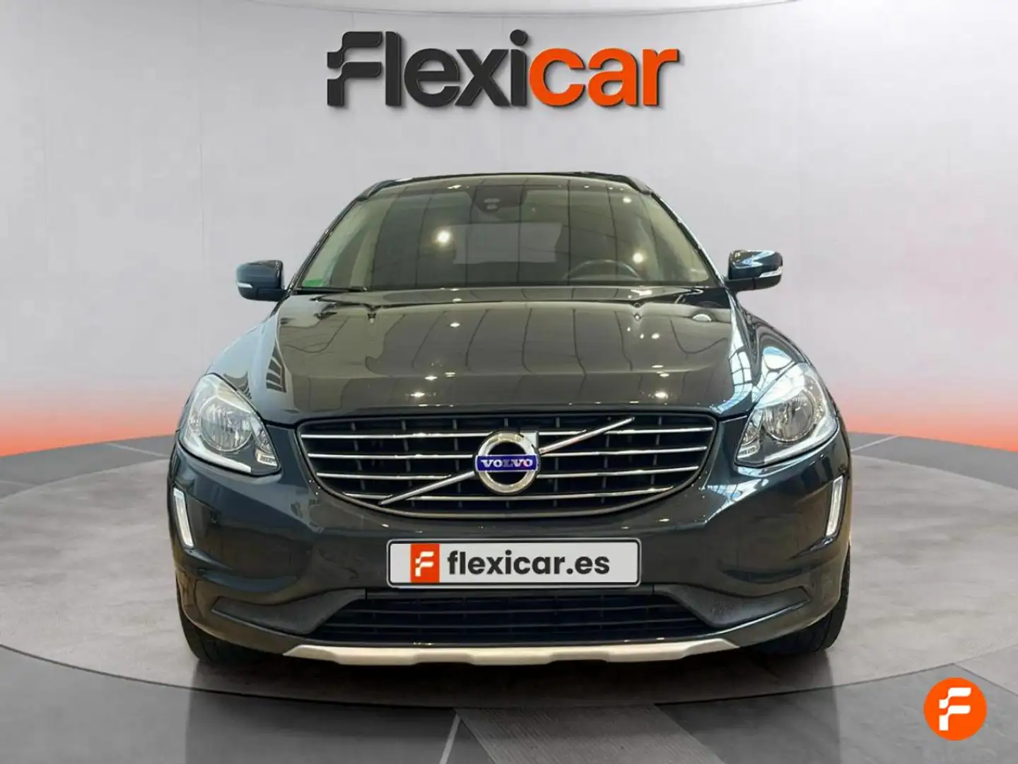 Volvo XC60 D4 Inscription AWD Aut. Gris - 2