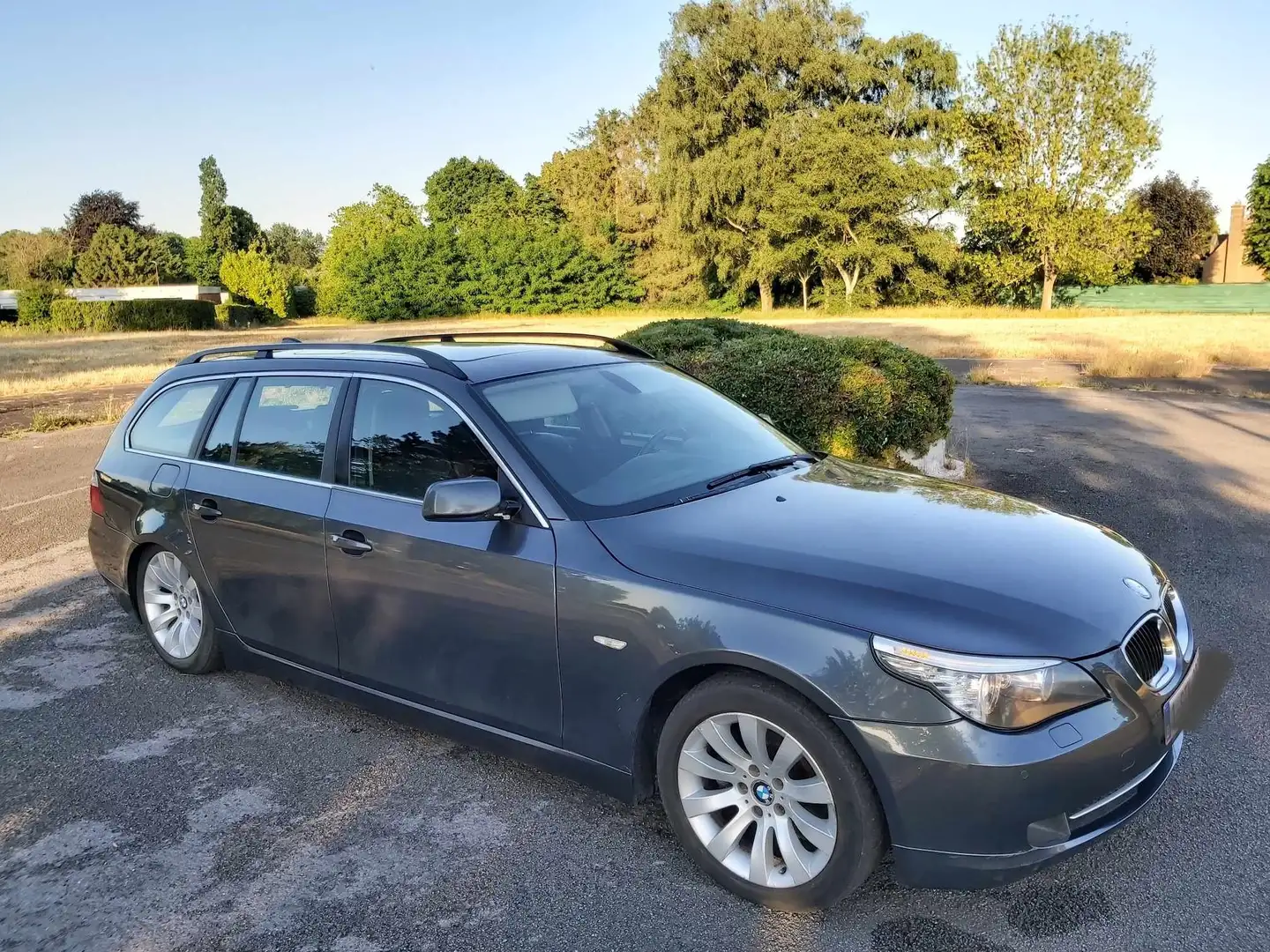 BMW 520 Touring 520 d Gris - 1