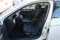 Volkswagen Passat Variant GTE *PANORAMA *LED *MASSAGE *AHK Blanc - thumbnail 9
