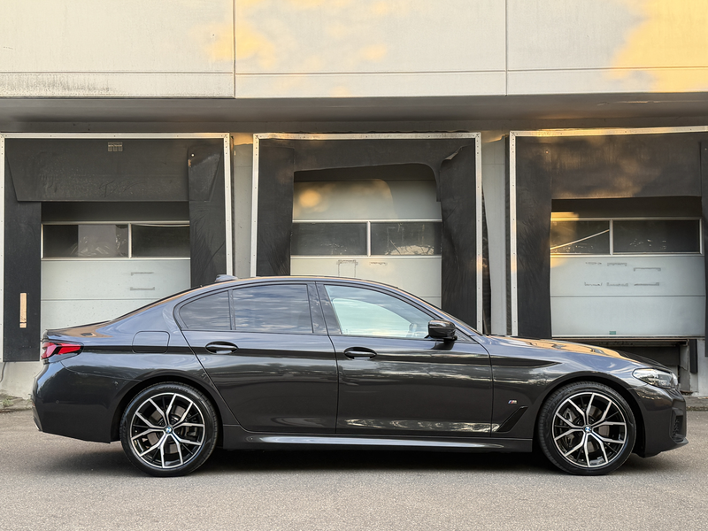 BMW 530 D M-Sport LED ACC LiveCockpit Rü-Kamera AHK — photo 7