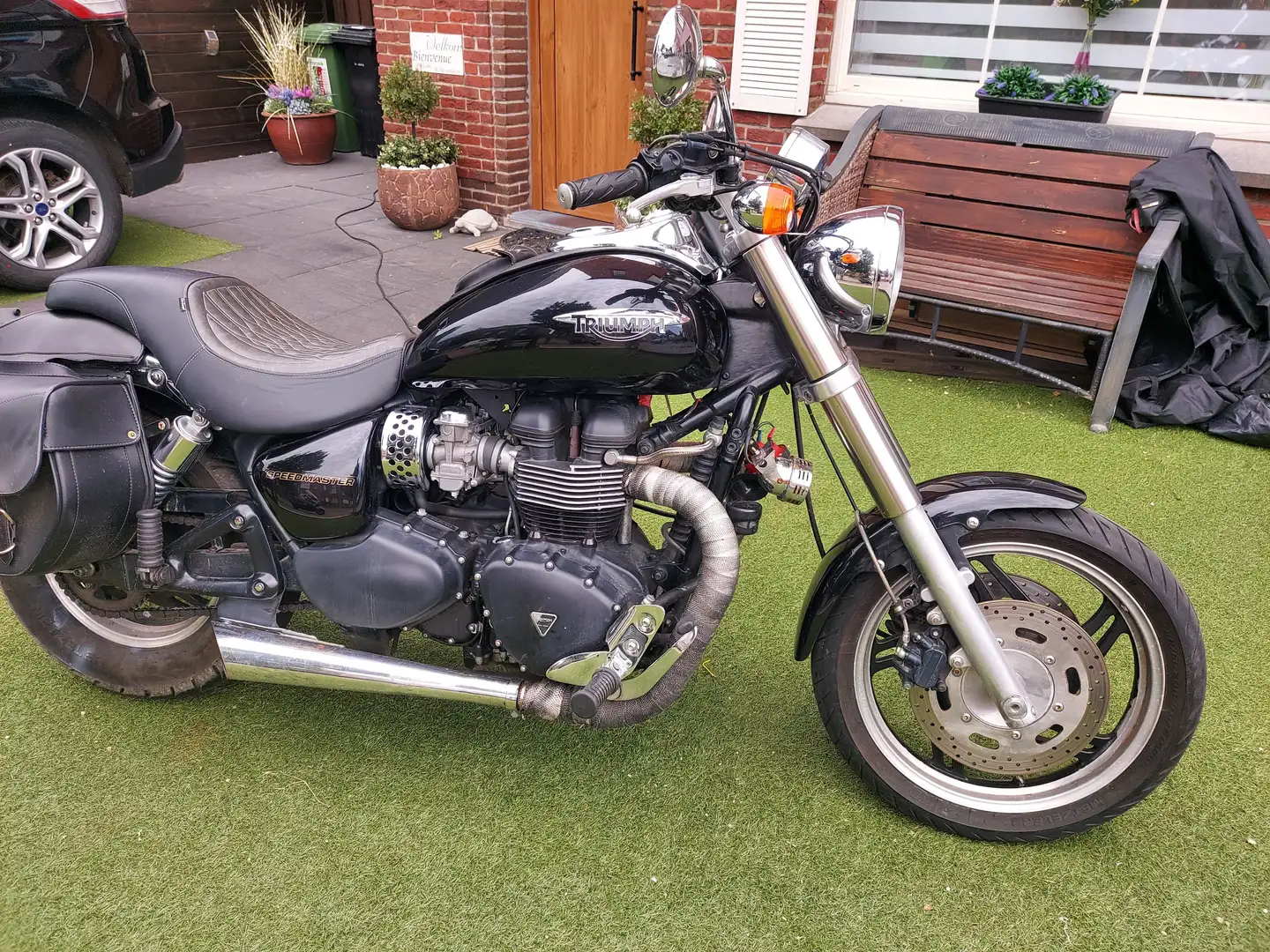 Triumph Speedmaster Zwart - 2
