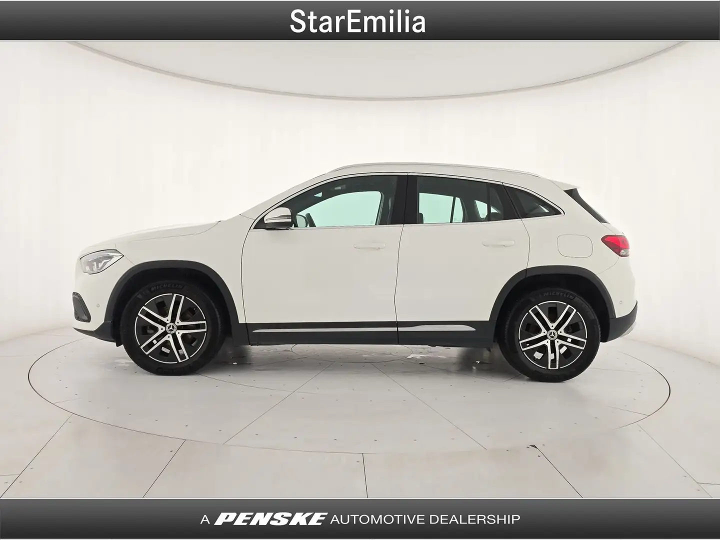 Mercedes-Benz GLA 200 GLA 200 d Automatic 4Matic Sport Plus Weiß - 2