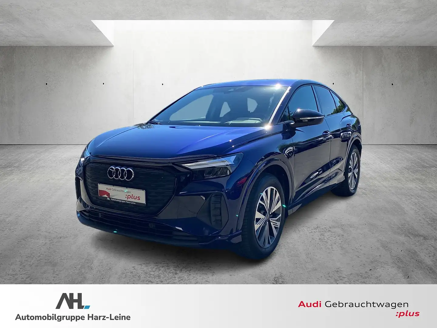 Audi Q4 e-tron Q4 Sportback e-tron 35 e-tron S-line Bleu - 1