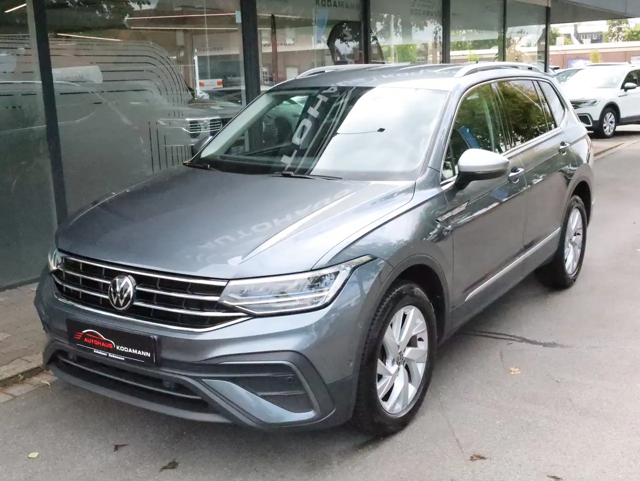 Volkswagen Tiguan Allspace Life *Virtual*ACC*AHK*7 Sitzer*, миниатюра 4
