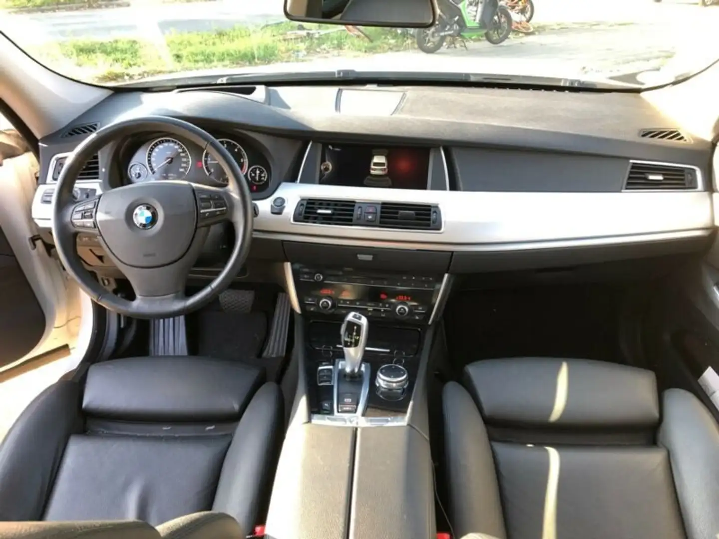 BMW 520 520d Gt Gran Turismo; Voll-Leder; SH; Navi; TV; Blanc - 2