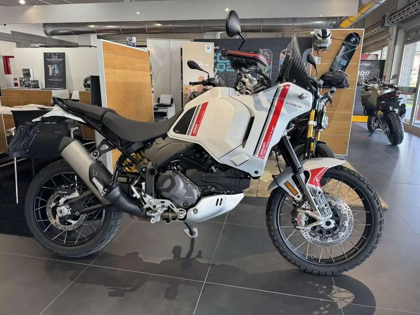Ducati DesertX 937 Abs - 1