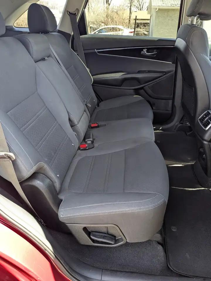 Kia Sorento снимка Kia Sorento