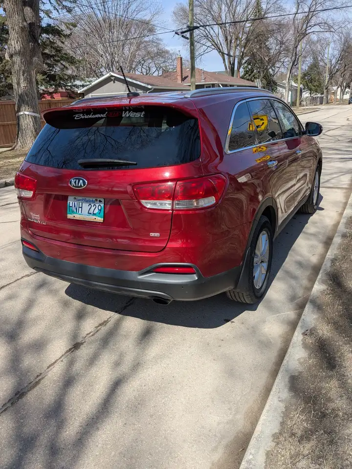 Kia Sorento снимка Kia Sorento