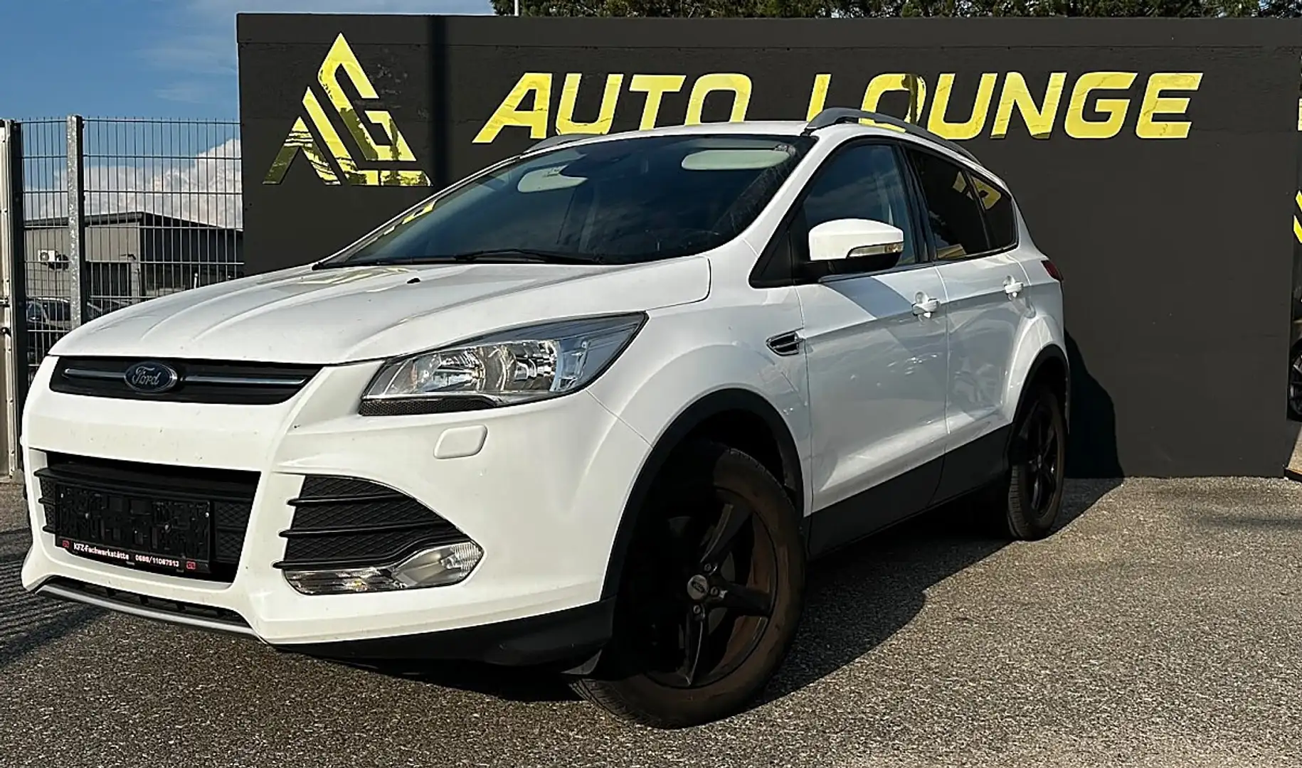 Ford Kuga 1,5 EcoBoost Titanium S 4x4 Weiß - 2