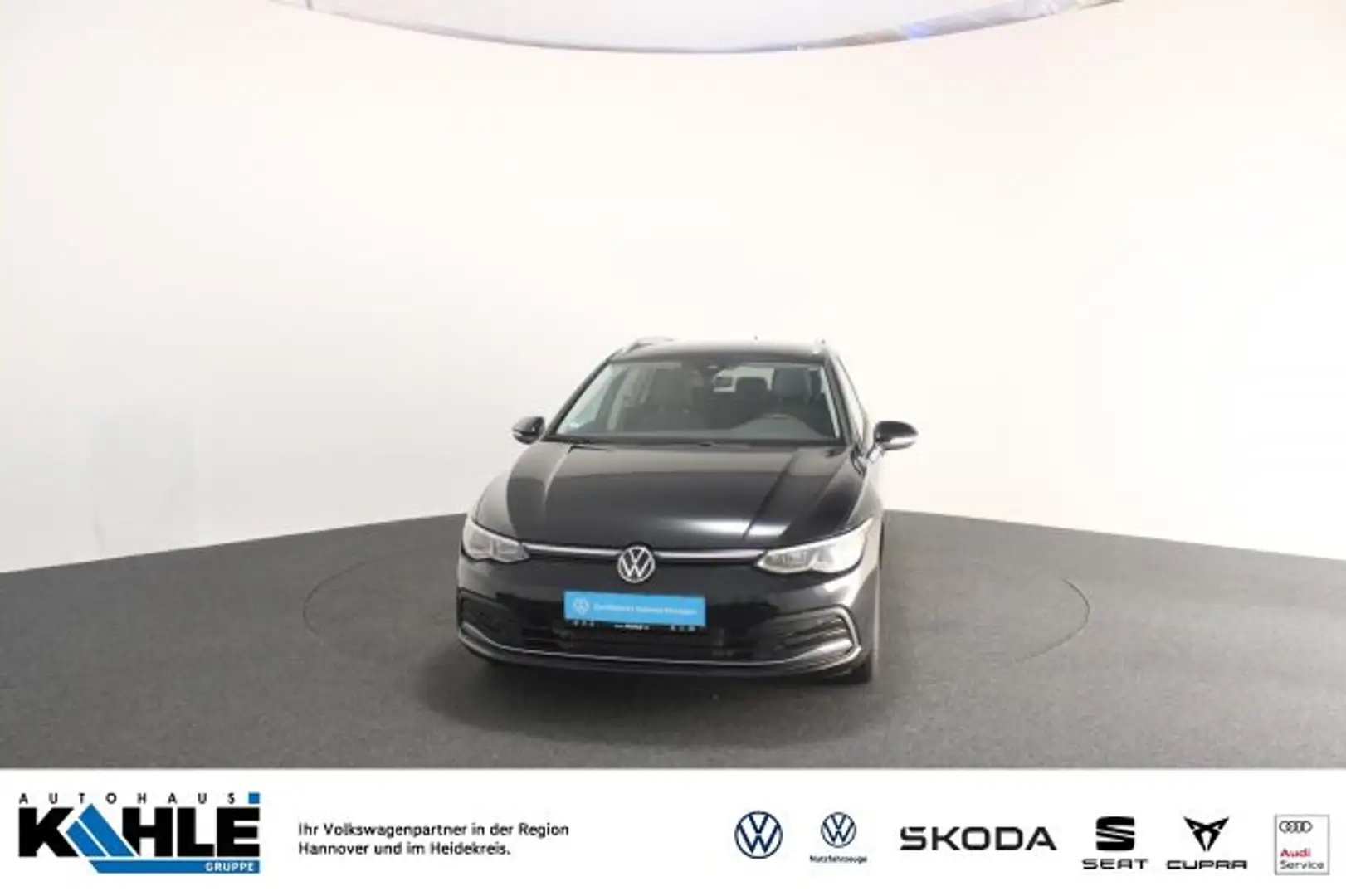 Volkswagen Golf Variant Golf VIII Variant 1.0 eTSI DSG Move Navi AHK LED S Schwarz - 1