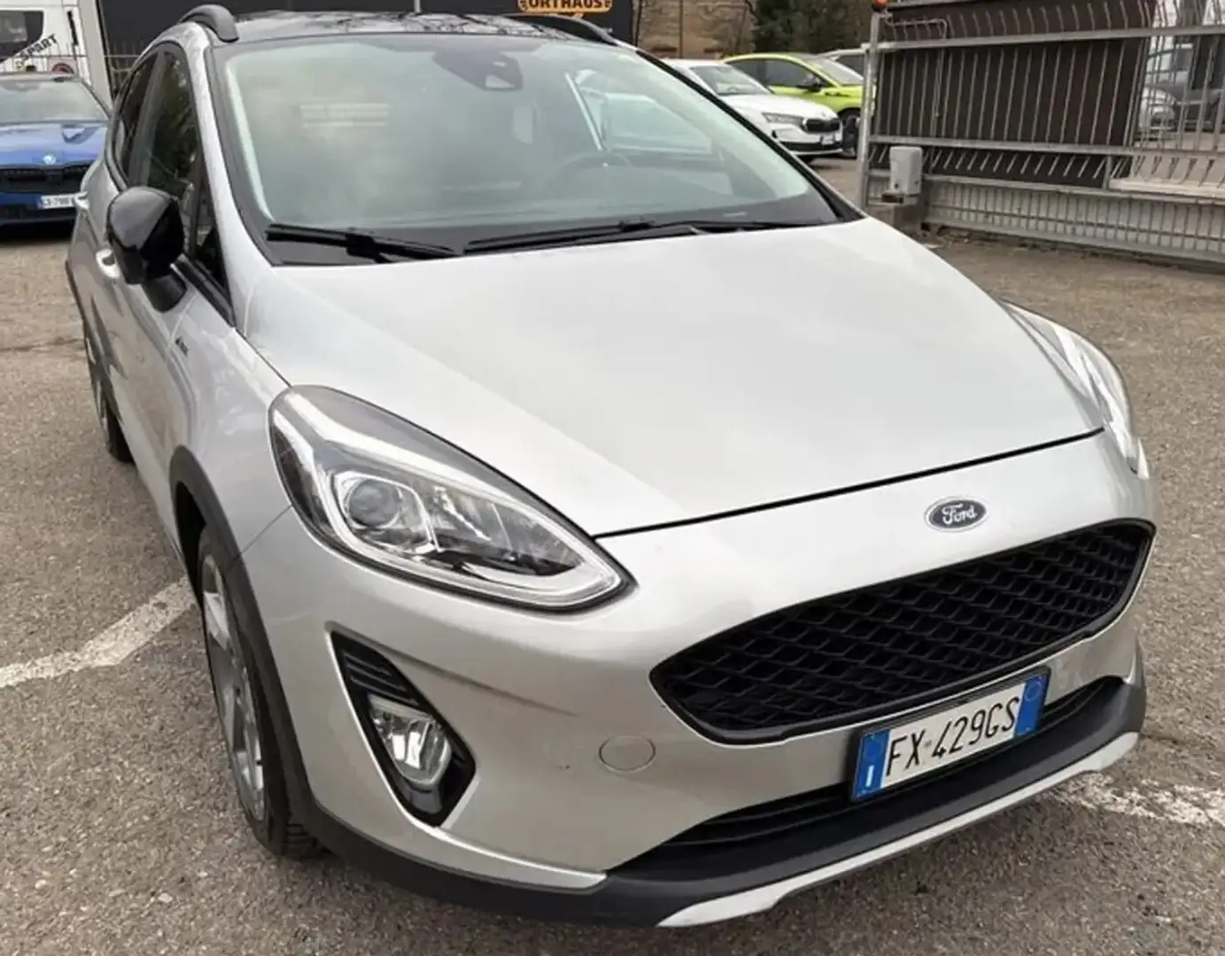 Ford Fiesta Fiesta Active 1.0 Ecoboost 100 CV aut. Start&Stop Argento - 1