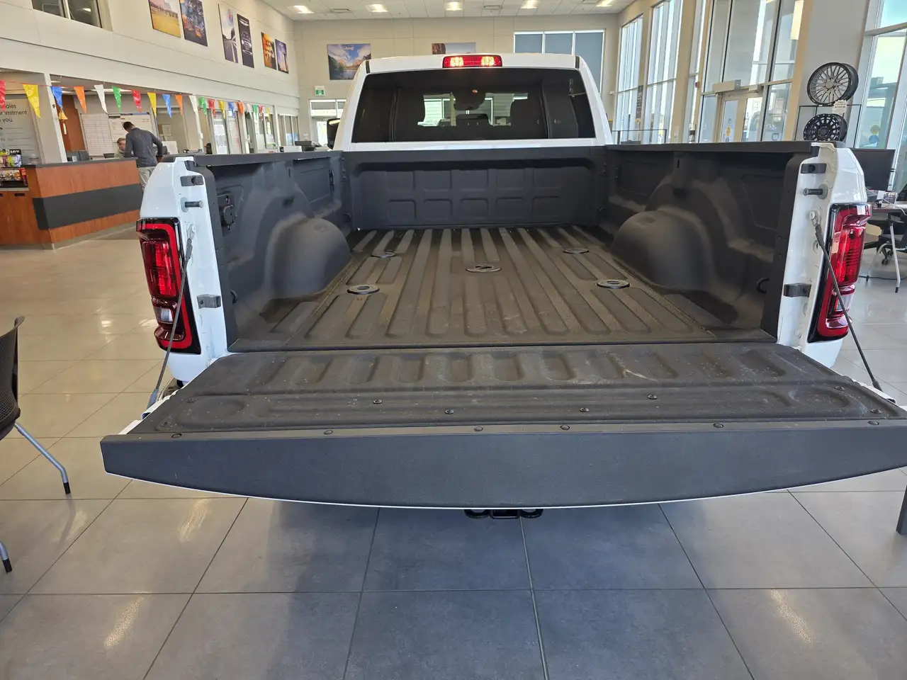 RAM 3500 снимка RAM 3500