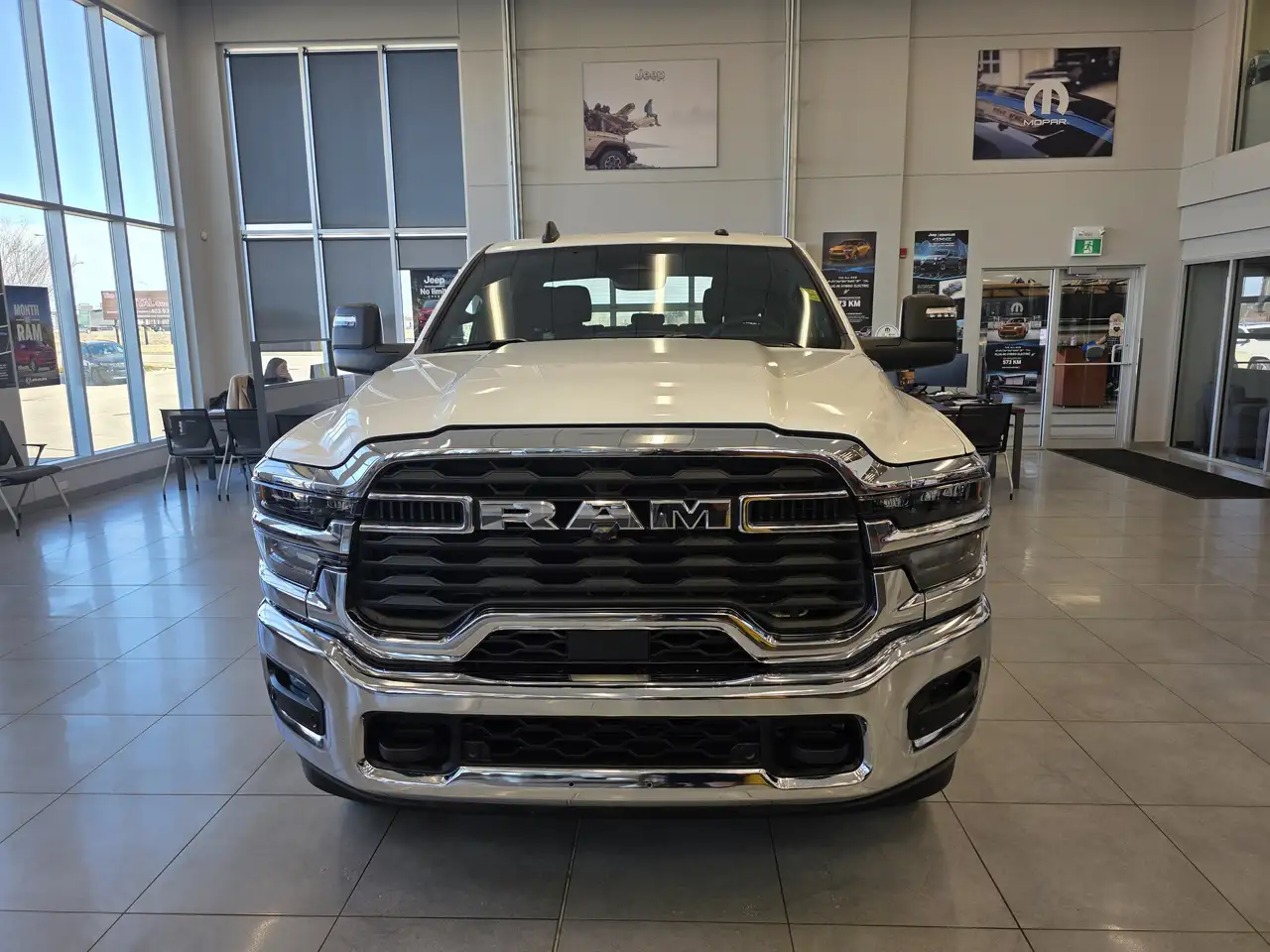 RAM 3500 снимка RAM 3500