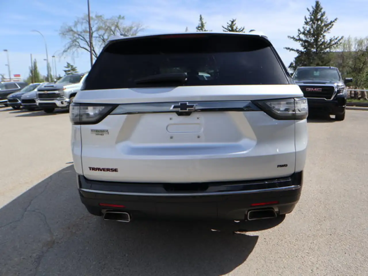 Chevrolet Traverse снимка Chevrolet Traverse