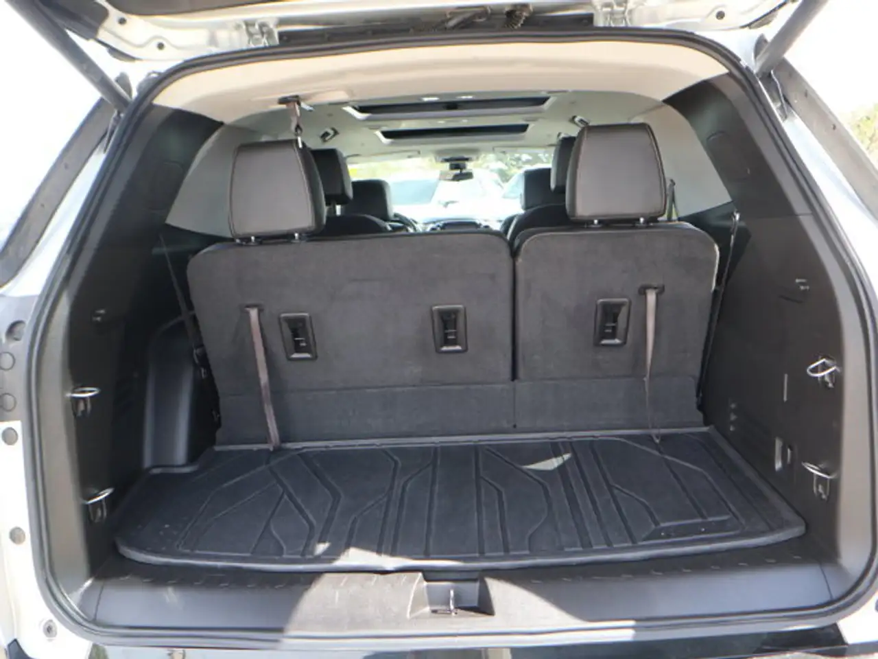 Chevrolet Traverse снимка Chevrolet Traverse