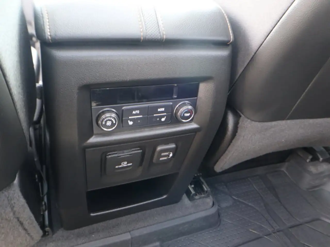 Chevrolet Traverse снимка Chevrolet Traverse