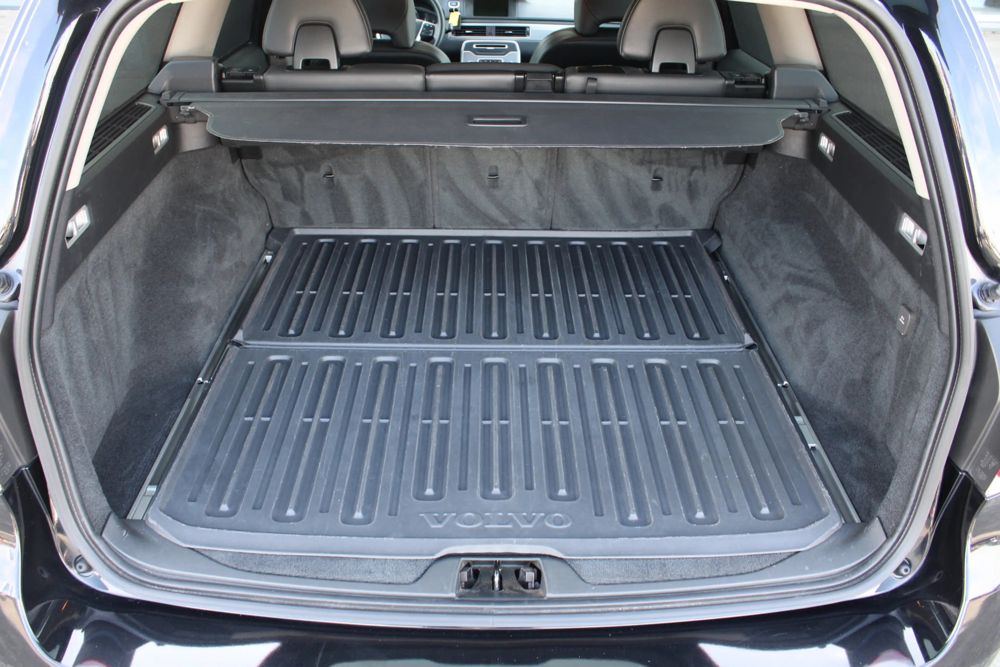 Volvo V70 T4 180PK Automaat Summum | Afn. Trekhaak | Schuif/ — photo 9