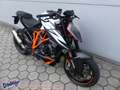 KTM 1290 Super Duke R mit Akra + Track Pack + QS Белый - thumbnail 2