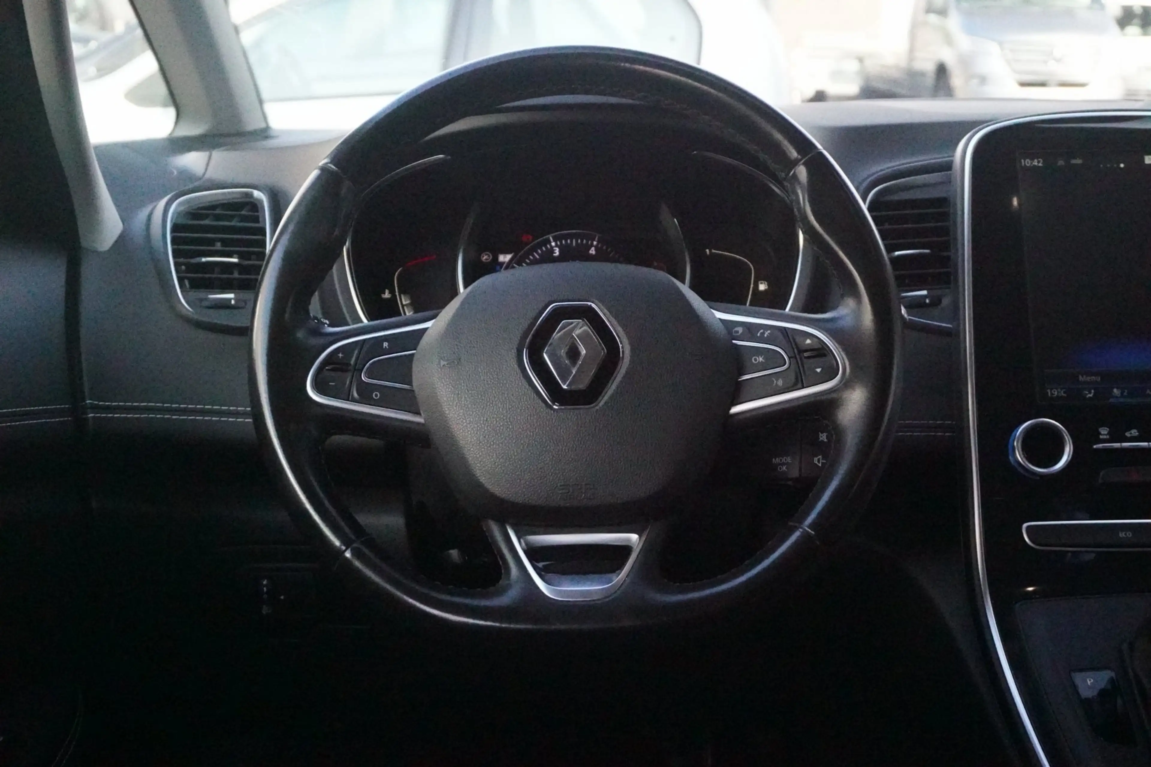 Renault Grand Scenic 1.3 TCe Bose 7p. / Trekhaak / Massage / Climate co — photo 12