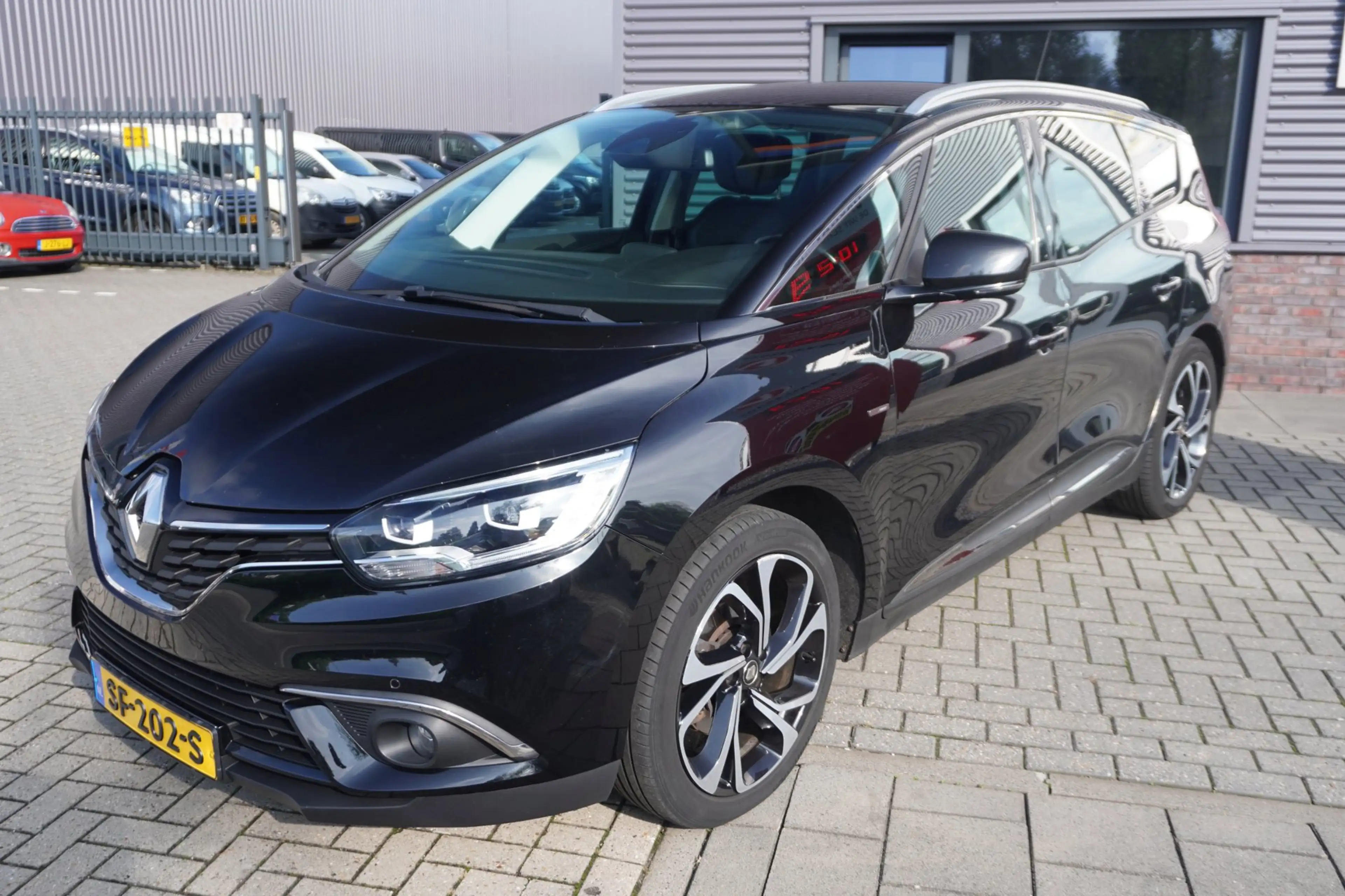 Renault Grand Scenic 1.3 TCe Bose 7p. / Trekhaak / Massage / Climate co — photo 9