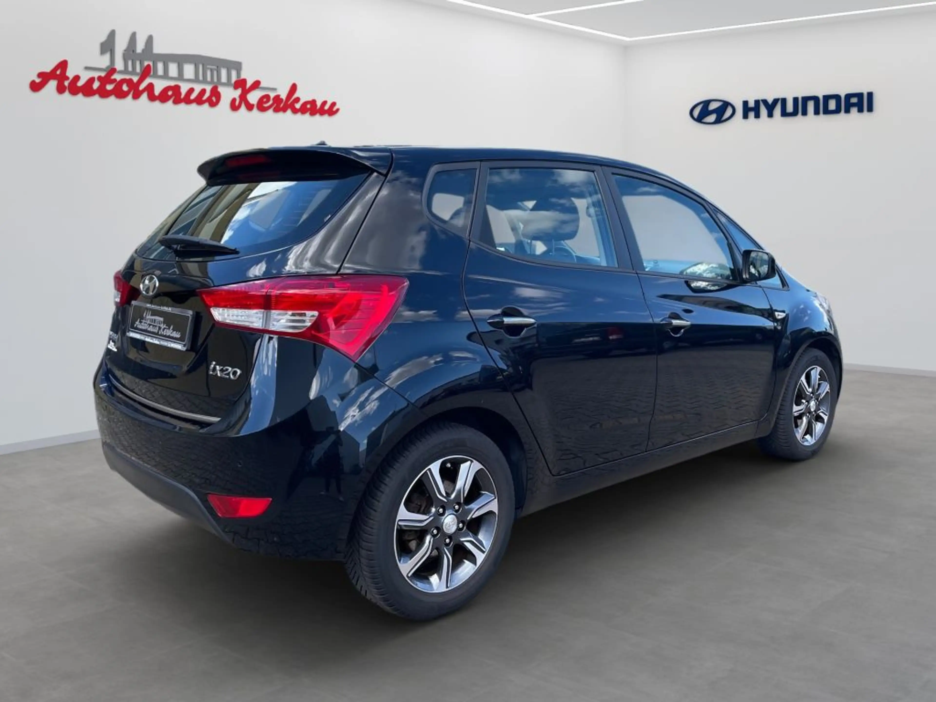 Hyundai iX20 1.4 blue YES! Silver — photo 3
