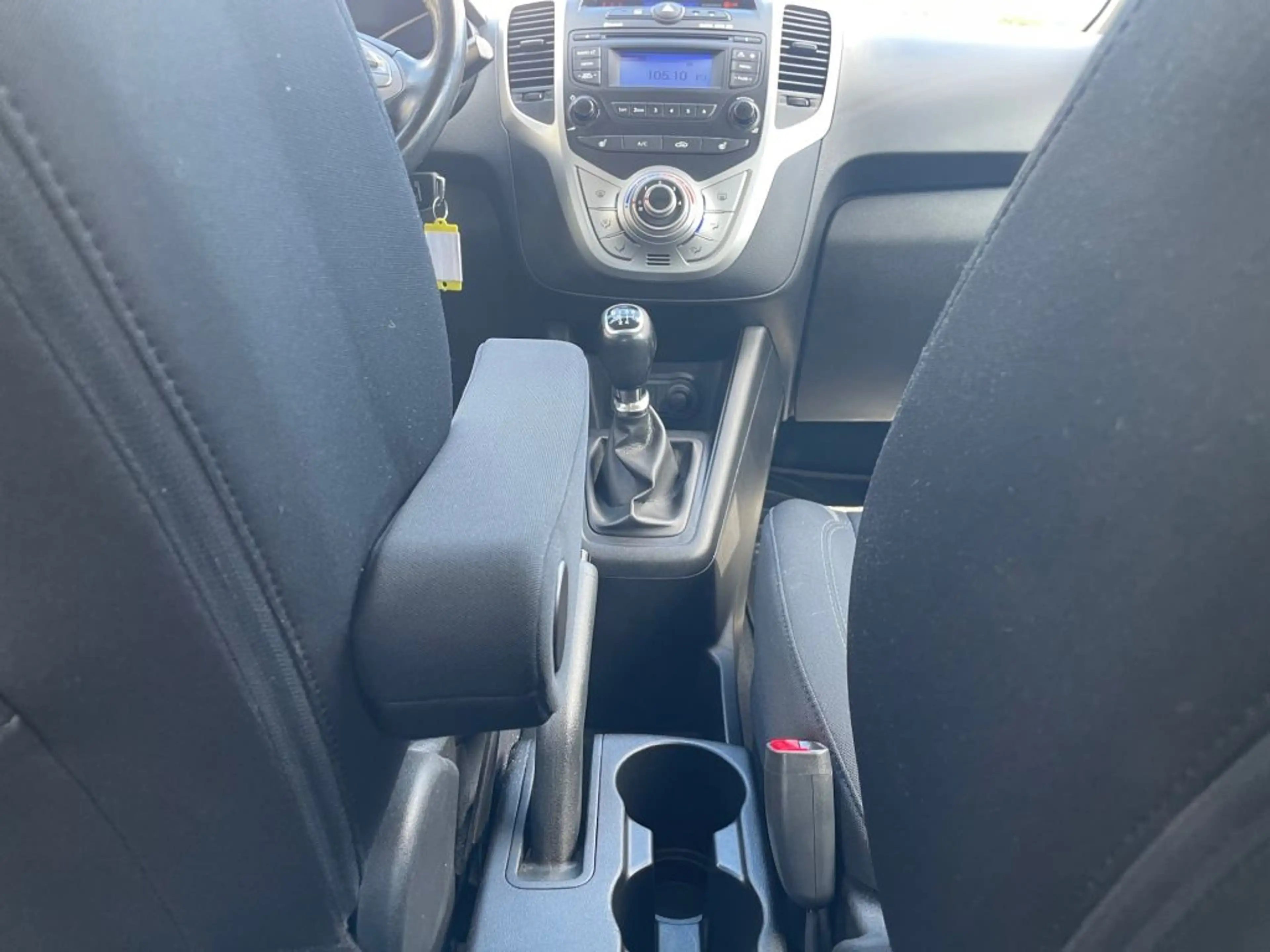 Hyundai iX20 1.4 blue YES! Silver — photo 14