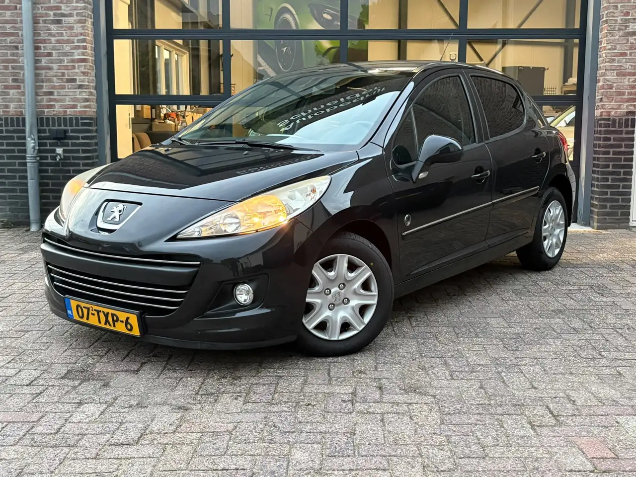 Peugeot 207