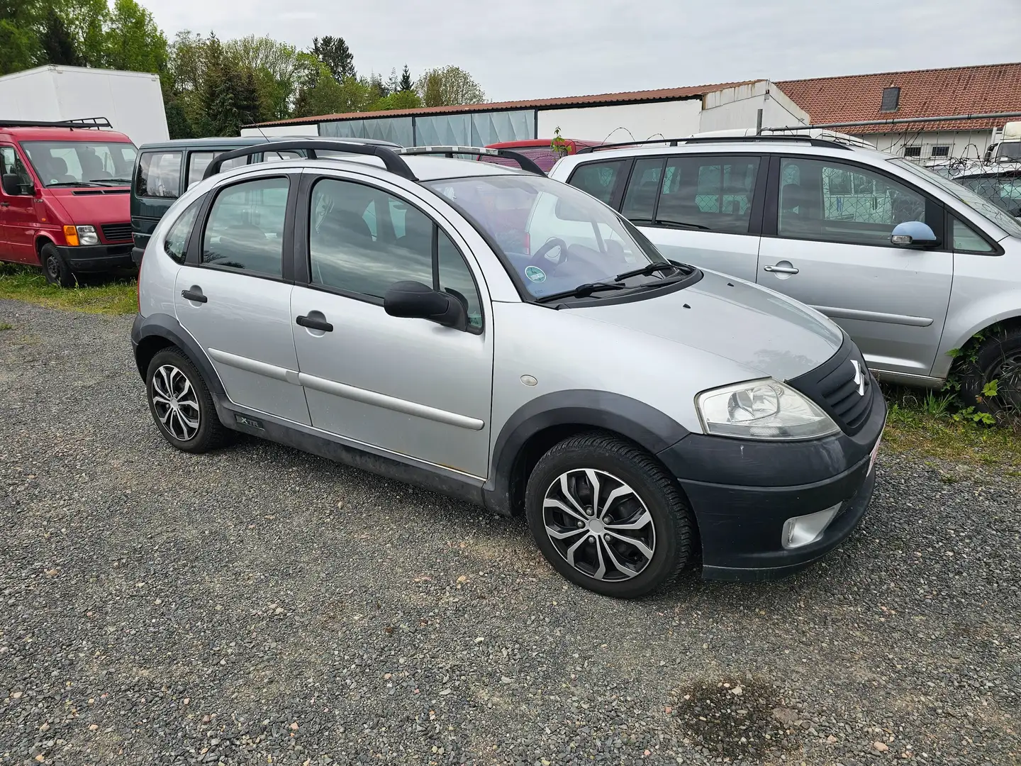 Citroen C3 1.4 HDi 16V XTR Silber - 2