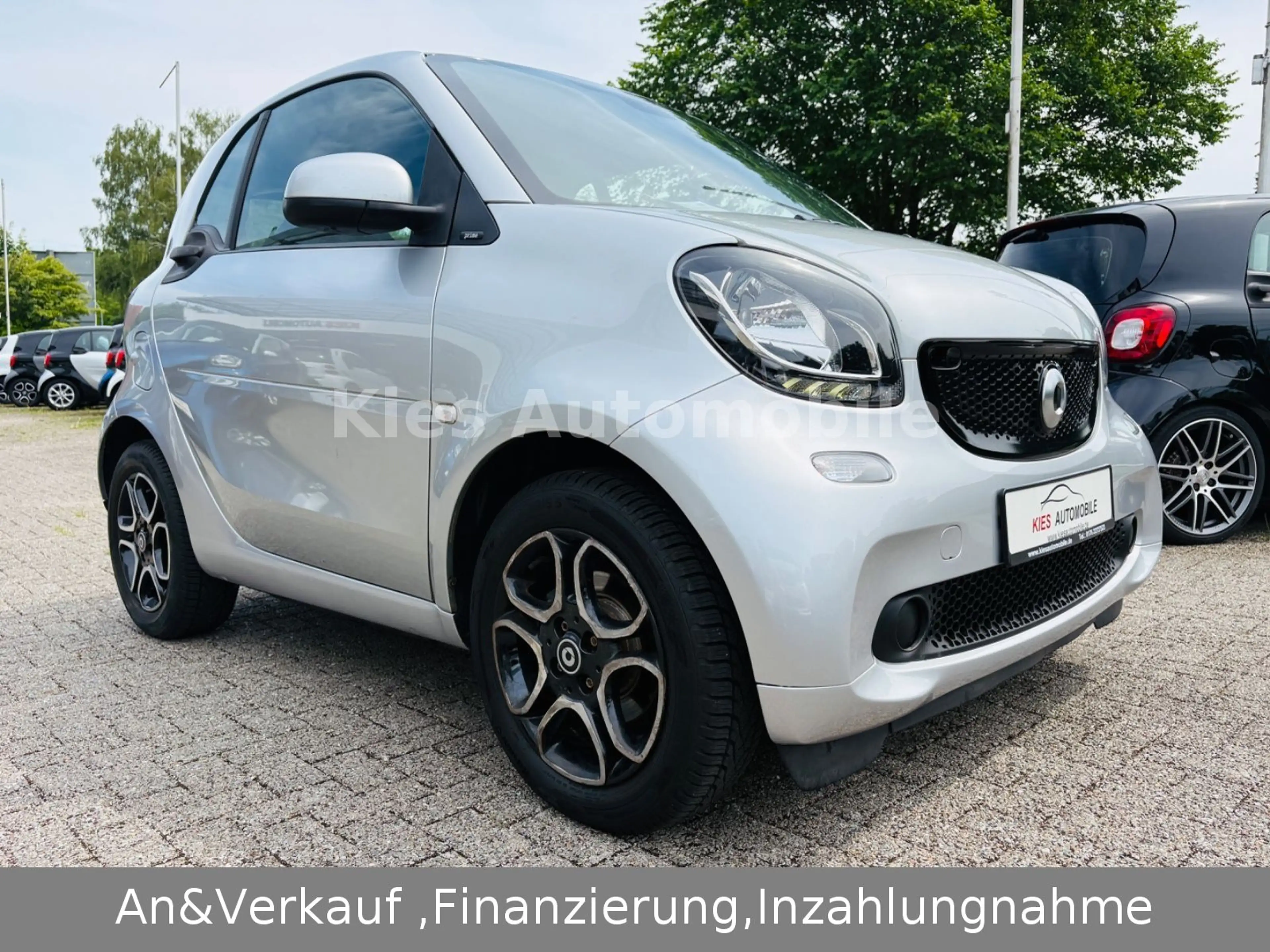 smart forTwo Passion AUTOM/PANO/KLIMA/1.HAND/ALLWETTER — photo 2