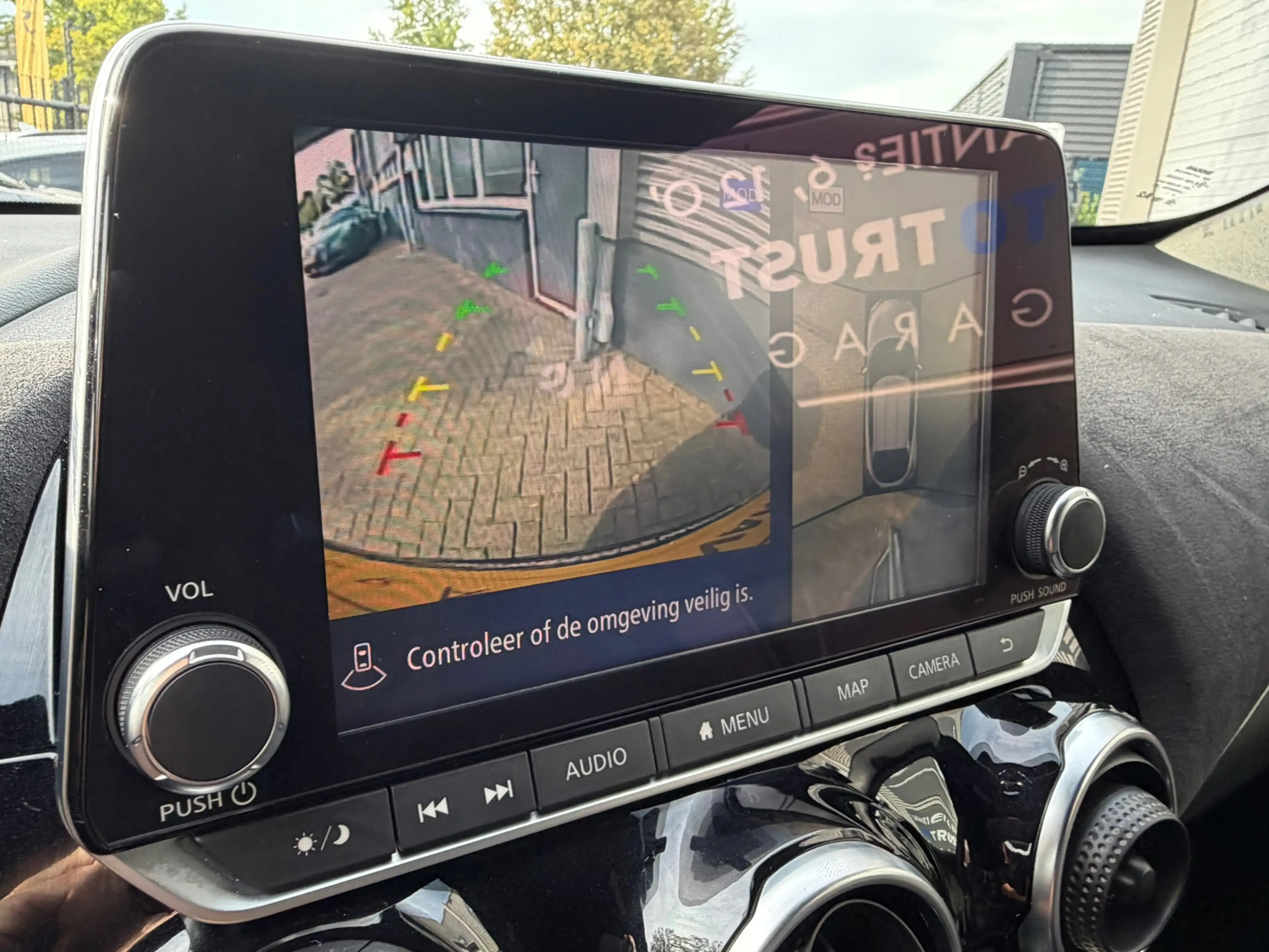 Nissan Juke 1.0 DIG-T N-Design 117PK Automaat,TwoTone,Navi,Cli — photo 39