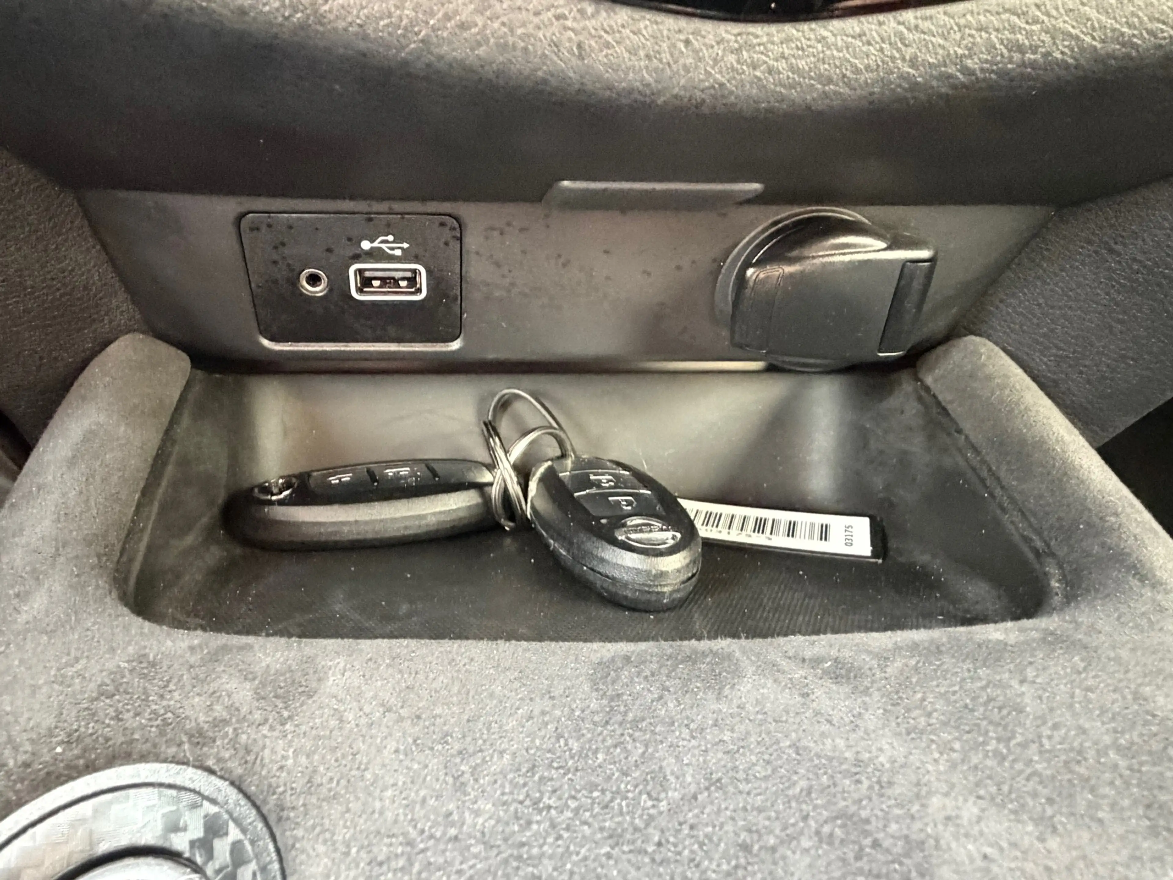 Nissan Juke 1.0 DIG-T N-Design 117PK Automaat,TwoTone,Navi,Cli — photo 27