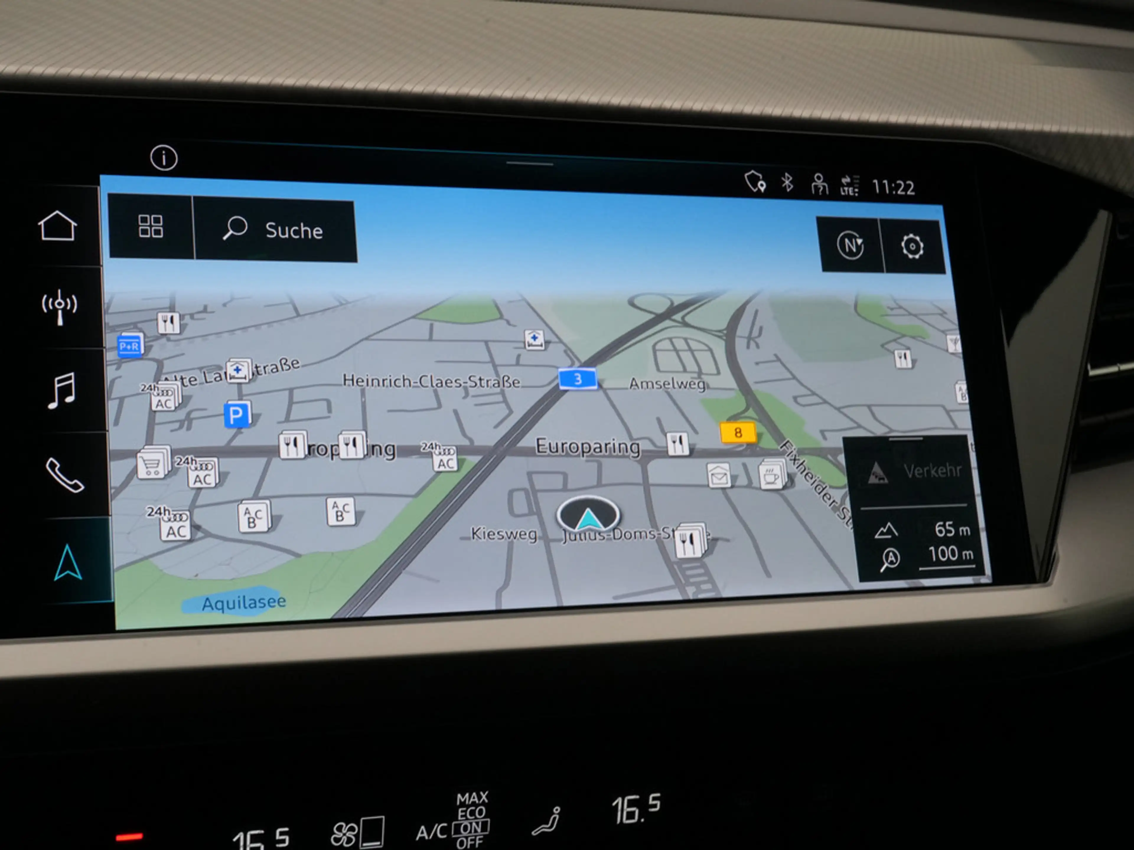 Audi Q4 e-tron — photo 5