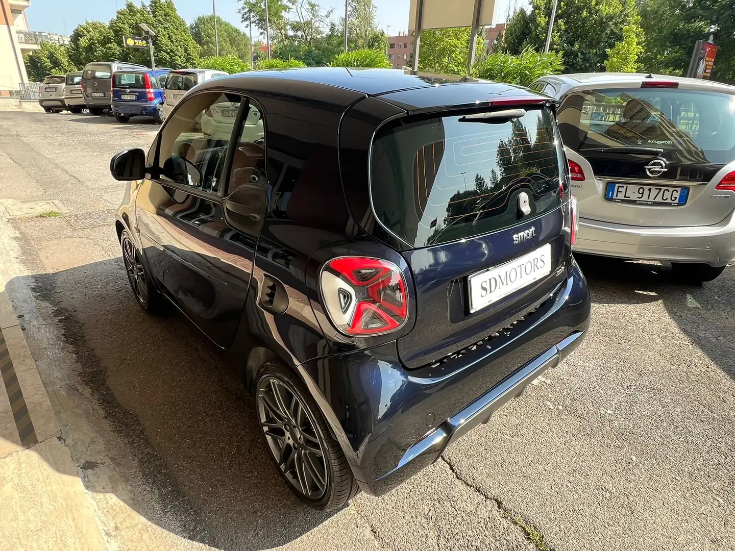 smart forTwo Fortwo 0.9 t 90cv Twinamic Paris Blu Brabus Style Blauw - 2