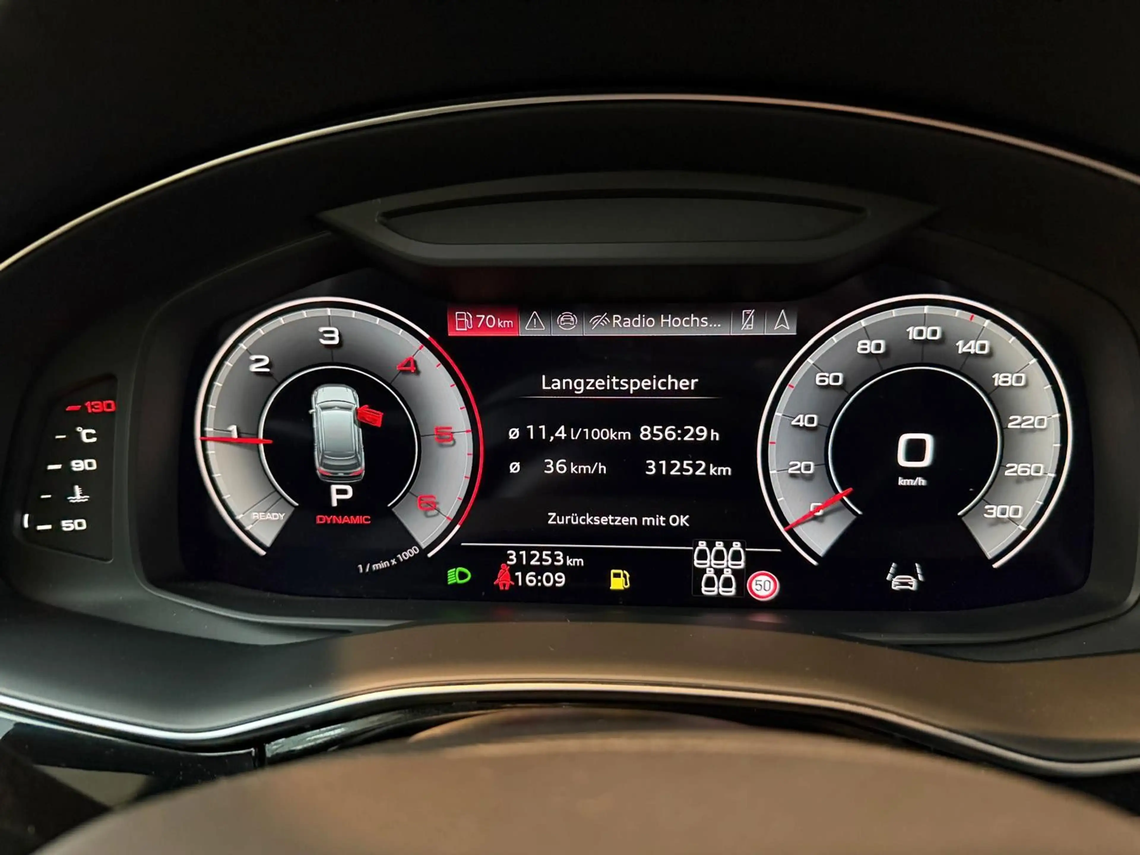 Audi Q7 50 TDI quattro S line/Pano/7-Sitzer/1.Hand — photo 6