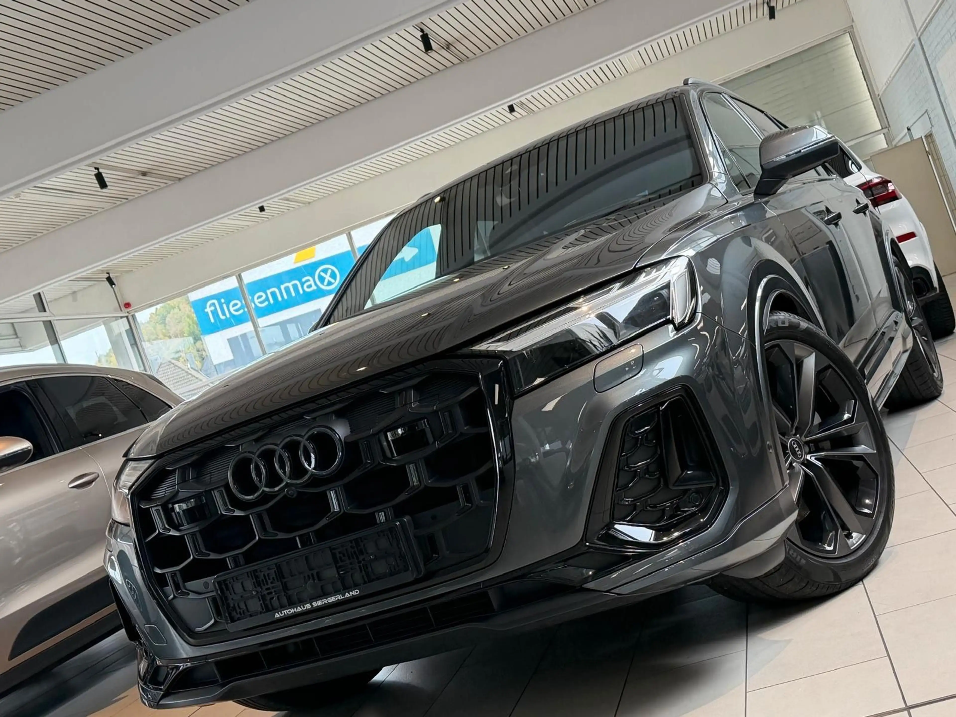 Audi Q7 50 TDI quattro S line/Pano/7-Sitzer/1.Hand