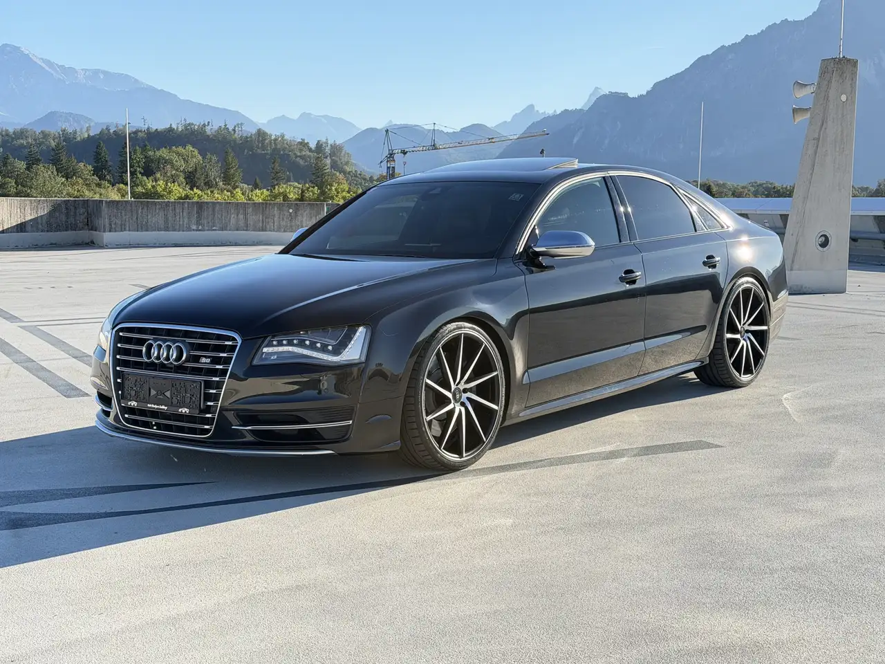 Audi S8