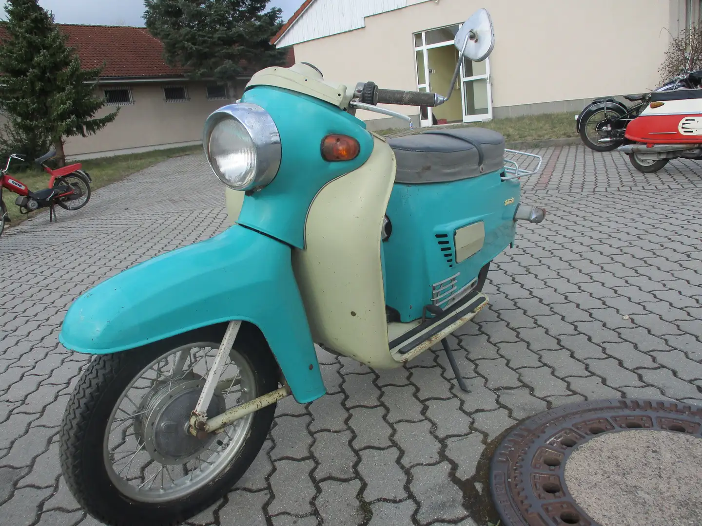 Jawa Tatran Roller Roller/Scooter in Grün gebraucht in Calau für € 2.000,-
