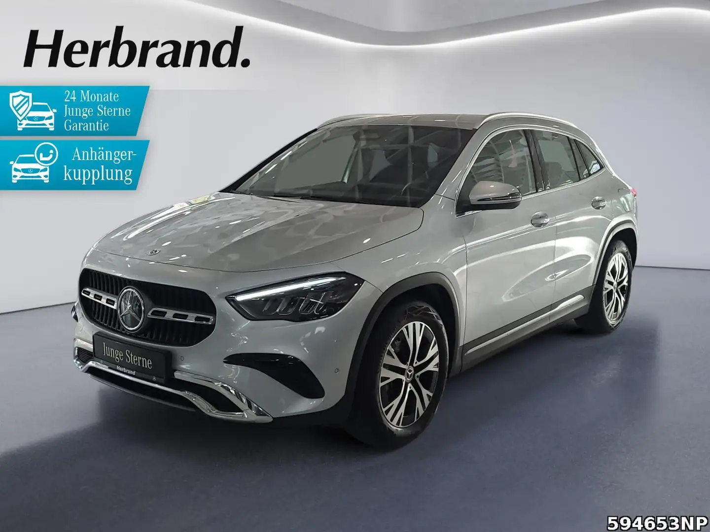 Mercedes-Benz GLA 200 d Progressive DISTRONIC KAMERA LED AHK Silber - 1