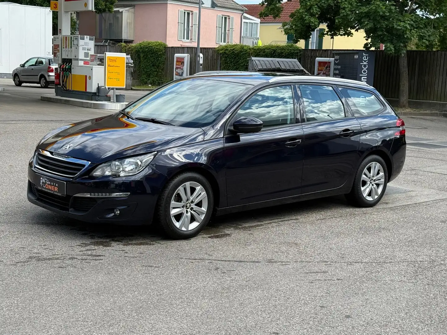 Peugeot 308 SW Active PDC V+H 2.Hand Gepflegt Euro 6 Blau - 1