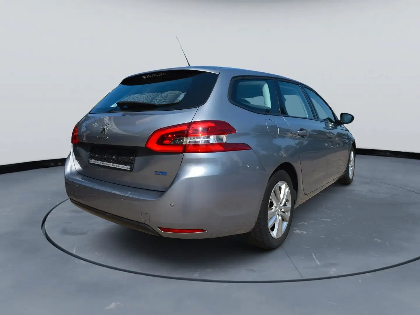 Peugeot 308 1,6 HDI 120 SW Business-Line Navi Gris - 2